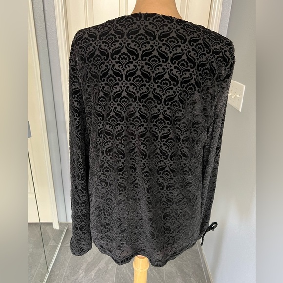 Talbots Black Velvet Burnout Damask Tie Sleeve Witchy Whimsigoth Top - Picture 4 of 7
